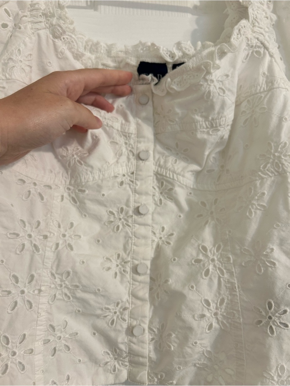 GAP White Cotton Eyelet Puff-Sleeve Top - Picture 5 of 7